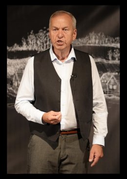 Godajom mi Helmut - Teatr Korez